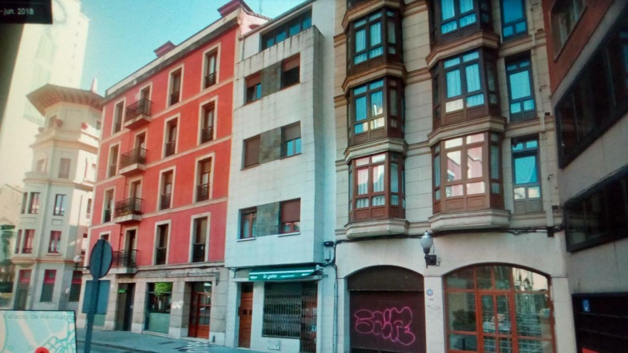 Cervantes Gijon Bagian luar foto